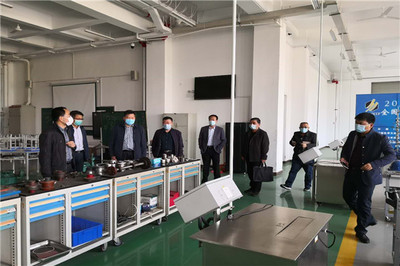 熱烈歡迎旭陽集團副總裁苑希現一行到山東化工技師學院參觀考察并開展技術交流